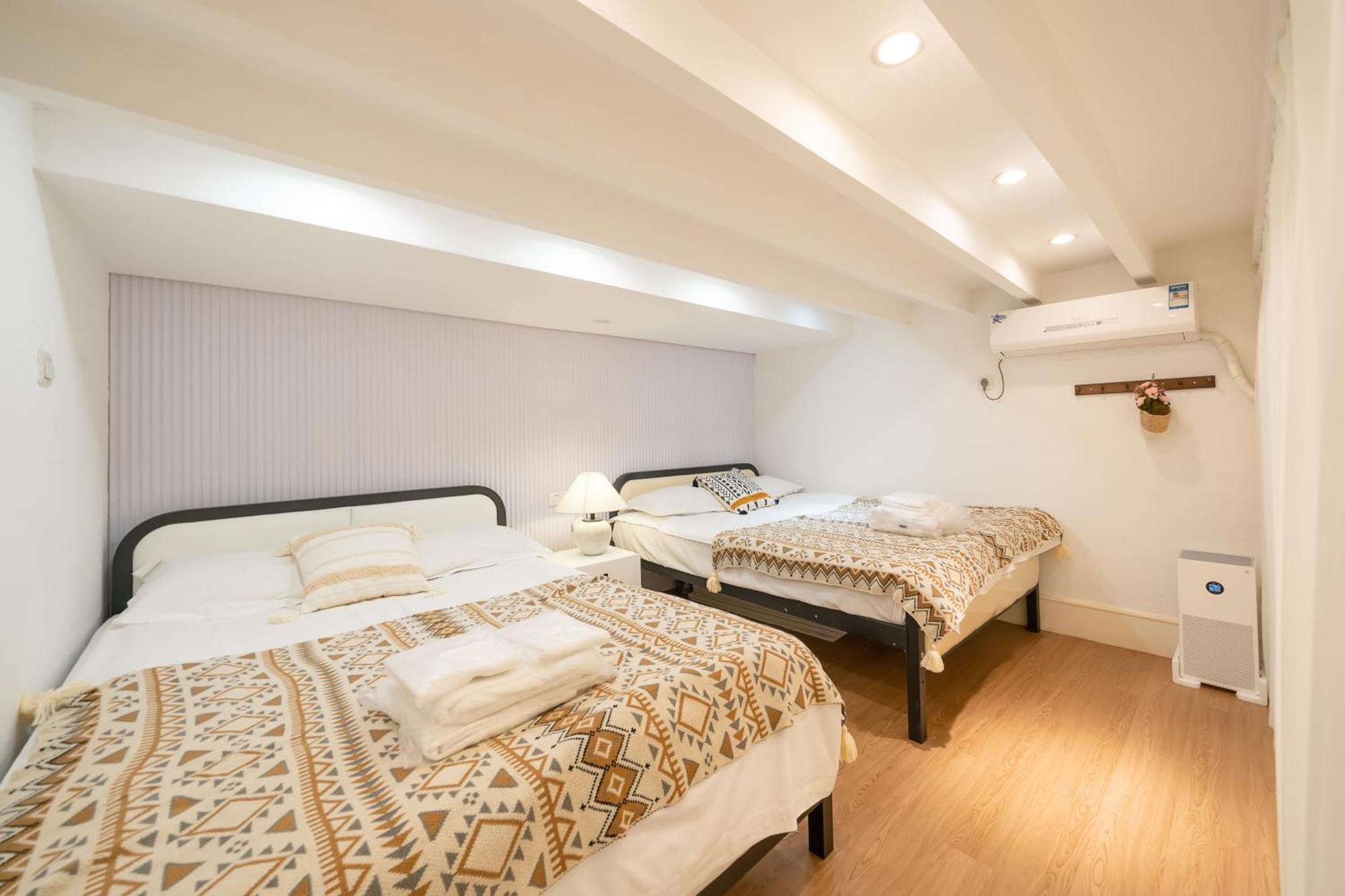Shanghai Downtown Yi Du B&B - Near South Shaanxi Road Metro Station 600Meters Zewnętrze zdjęcie