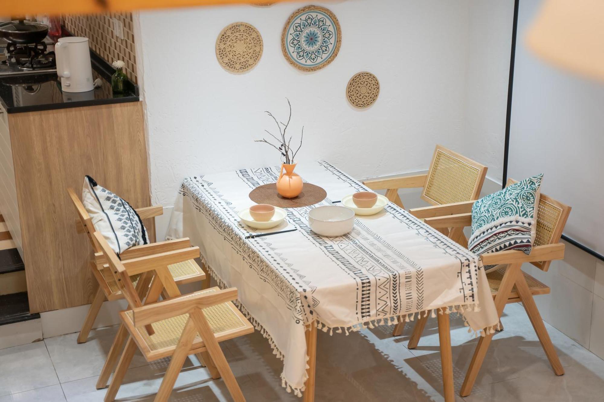 Shanghai Downtown Yi Du B&B - Near South Shaanxi Road Metro Station 600Meters Zewnętrze zdjęcie