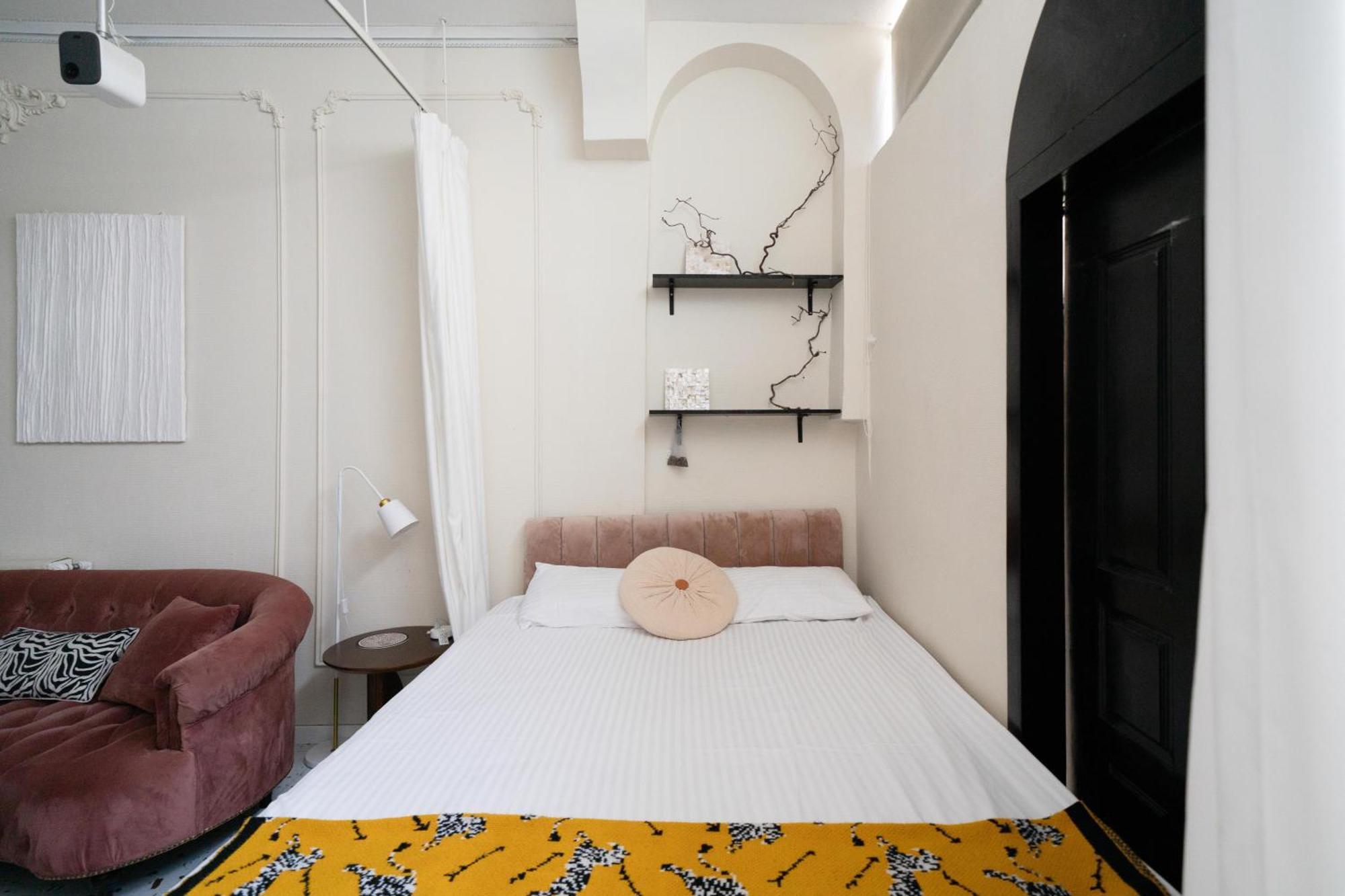 Shanghai Downtown Yi Du B&B - Near South Shaanxi Road Metro Station 600Meters Zewnętrze zdjęcie
