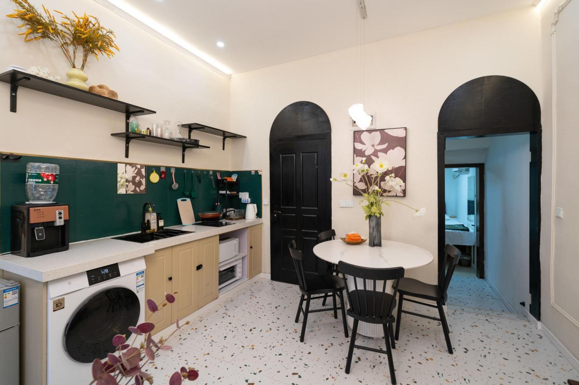 Shanghai Downtown Yi Du B&B - Near South Shaanxi Road Metro Station 600Meters Zewnętrze zdjęcie